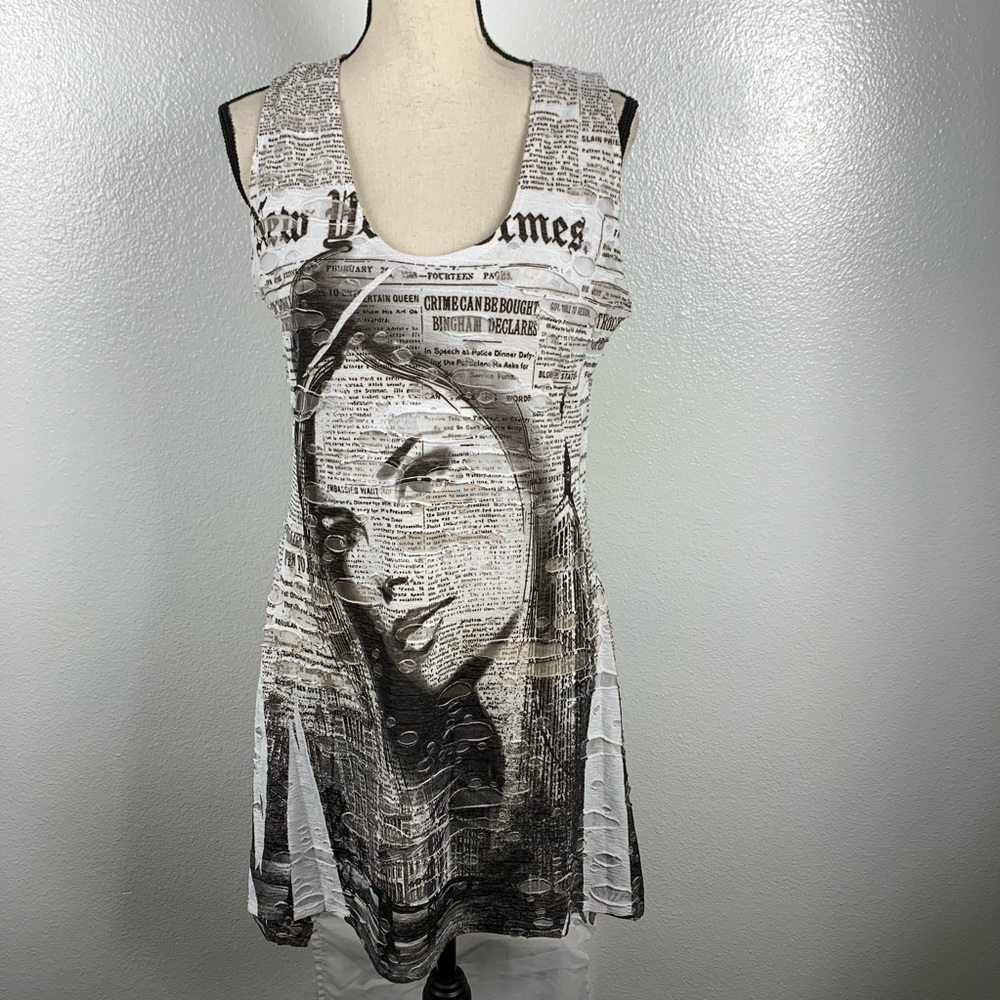 Fantaza Black White Cutout Graphic Girl Dress